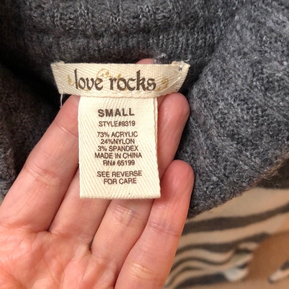 Sweater white and gray - Picture 2 of 3